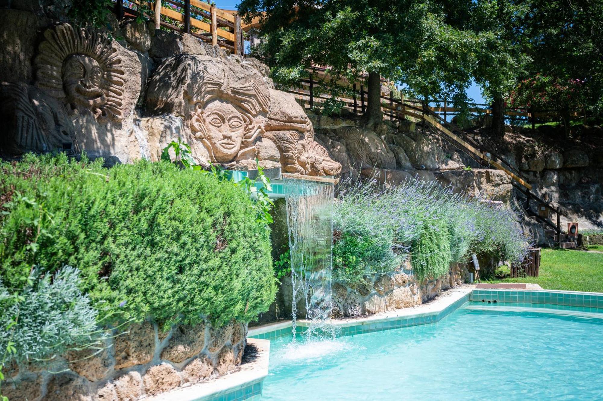 Villaggio Le Querce Sorano  Bagian luar foto